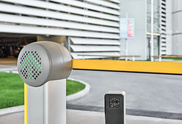 APNR Automatische Kennzeichenerfassung ermöglicht nahtlose Parkabfertigung