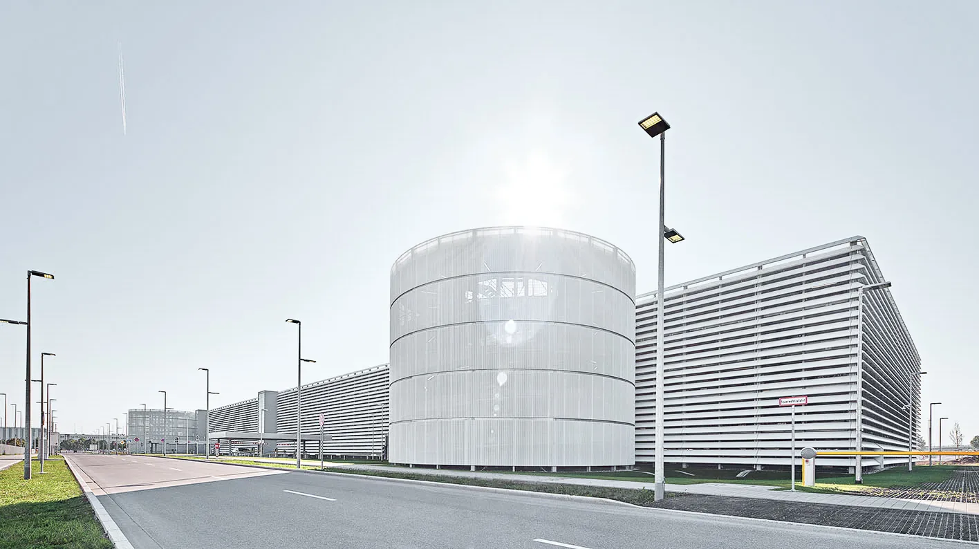 P44 Parkhaus Flughafen Muenchen